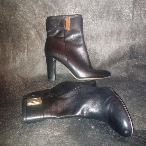 Micheal kors hi heel booties size 6 - Picture 12 of 12